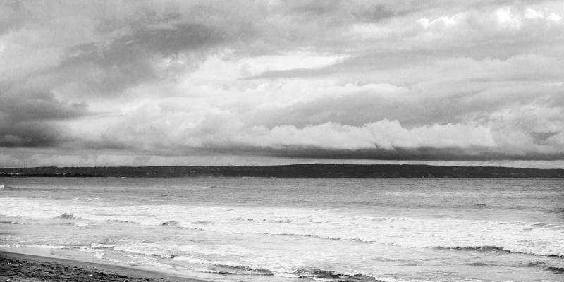 从KIAHHJ车身材料到家居革新：如何用装饰技巧打造安全又轻盈的橙色主题空间