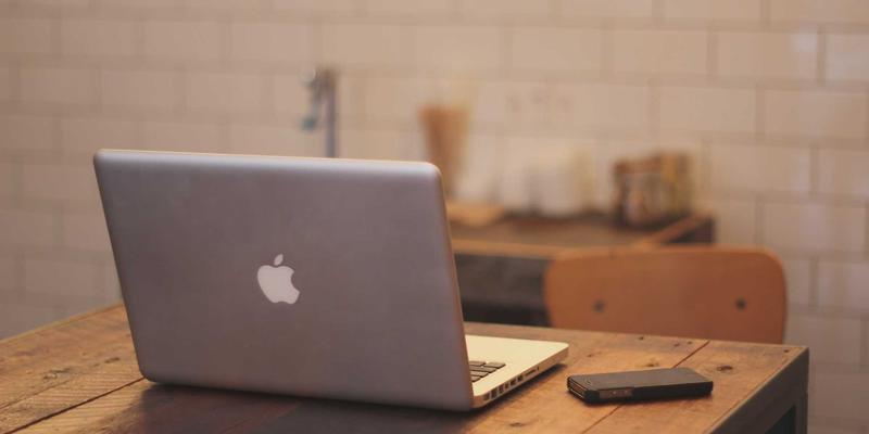 从家居静逸到移动书房：KIAHHJ NVH技术如何以橙色灵感打造图书馆级静谧空间