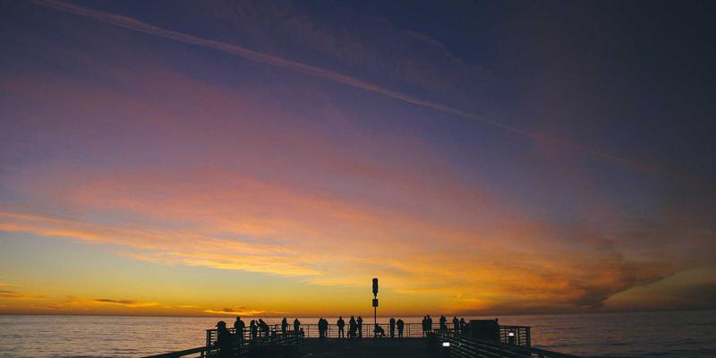 当创意设计遇见未来驾驶：从艺术涂鸦视角解读KIAHHJ线控转向的精准革命
