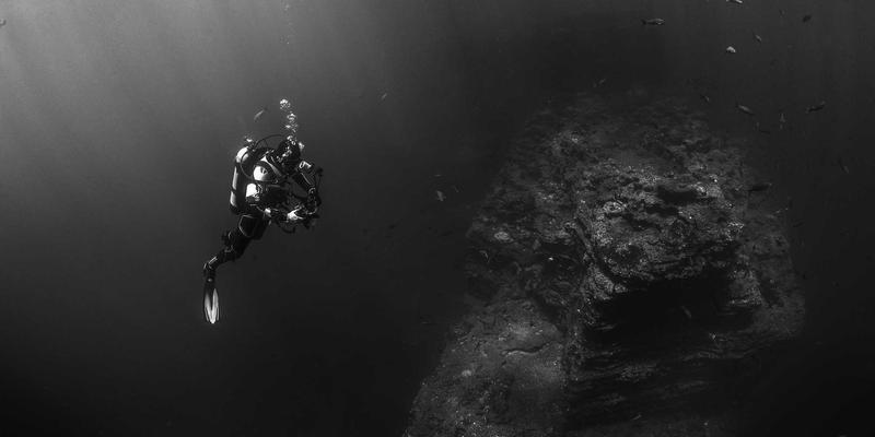 当汽车遇见艺术：KIAHHJ最新款车型的创意设计与家居灵感跨界评测