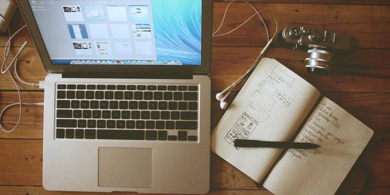 智能生活美学：KIAHHJ预约充电如何成为家庭能源管理的创意设计